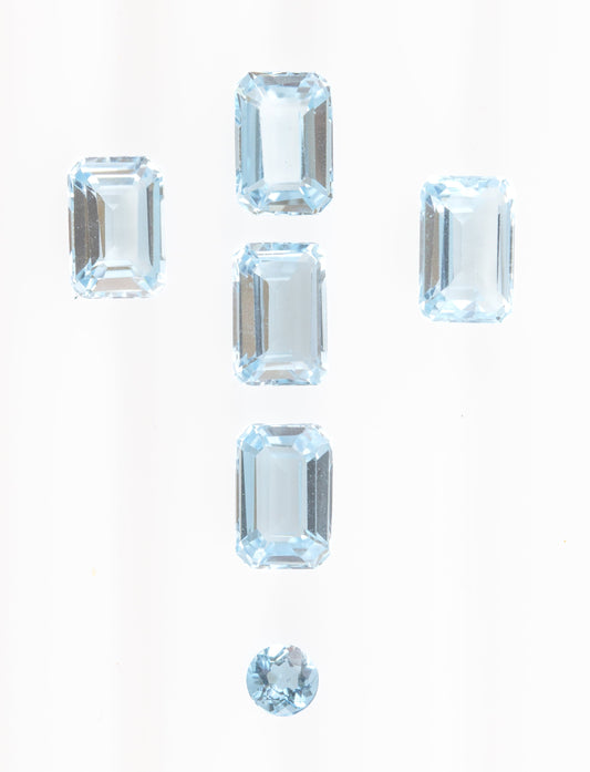3.60ct Sky Blue Topaz - Emerald Cut Set (Cross)